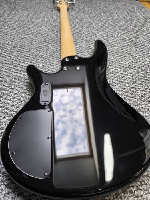 Ibanez gsr205 gitara basowa 5 strunowa