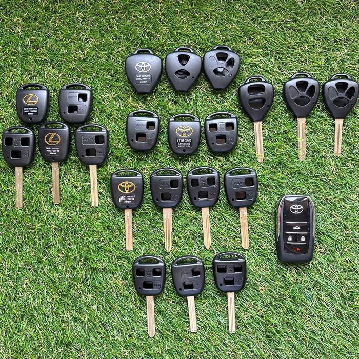 Корпус ключа Toyota Lexus (всі) Тойота Лексус Camry Prado Corolla