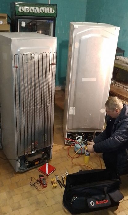 Ремонт холодильников