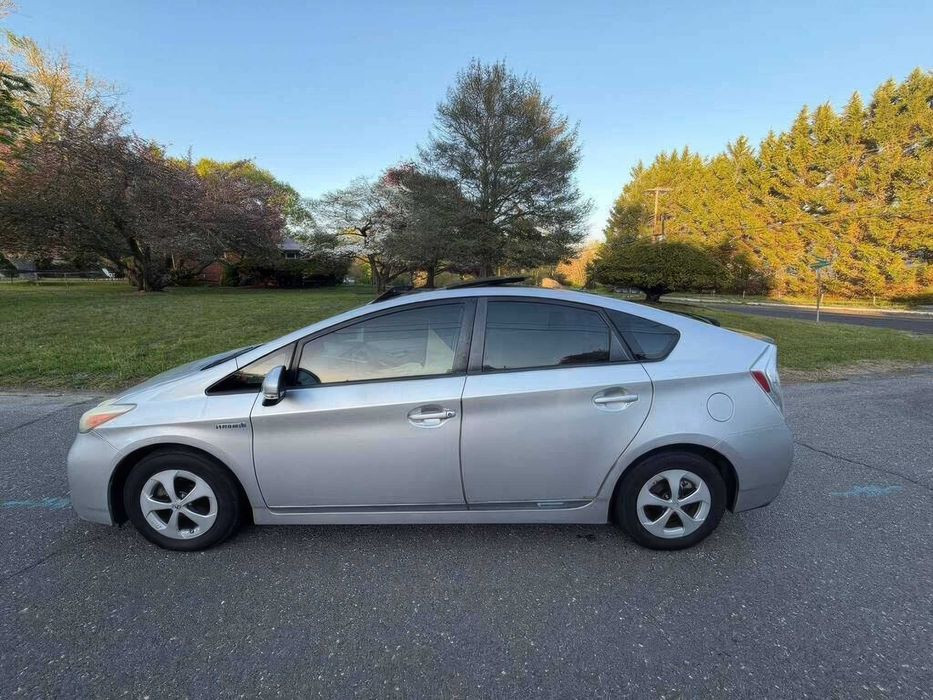 Toyota Prius      2014