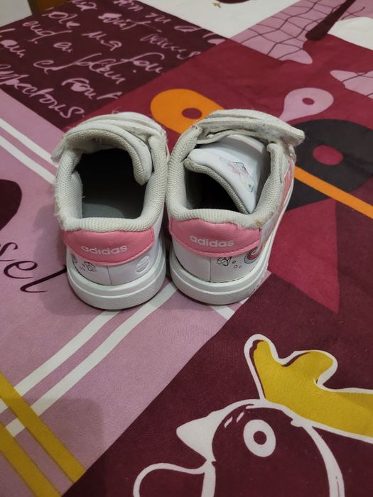 Sapatilhas adidas