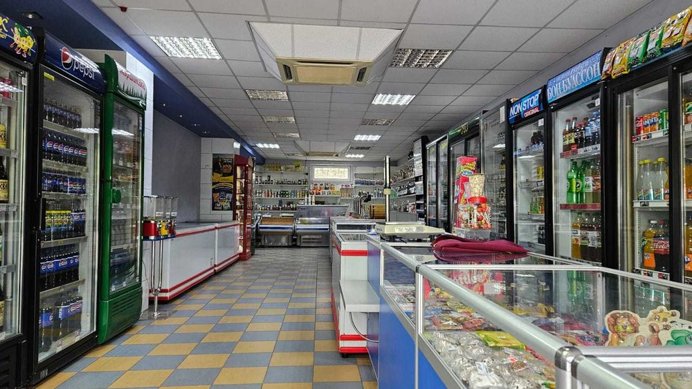 Продам приміщення магазину продовольчих товарів