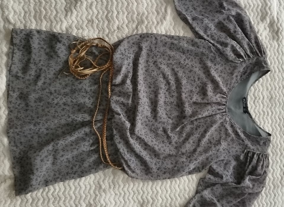 Плаття ніжне 44-46 розмір з поясом, Турції