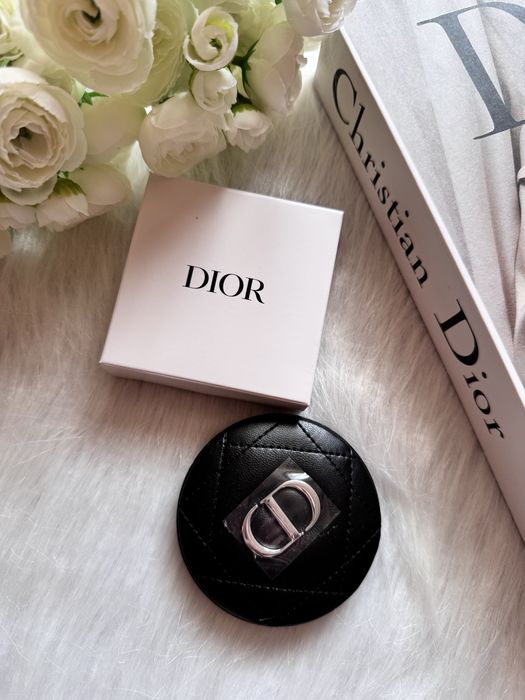 Зеркальце Dior в наличии