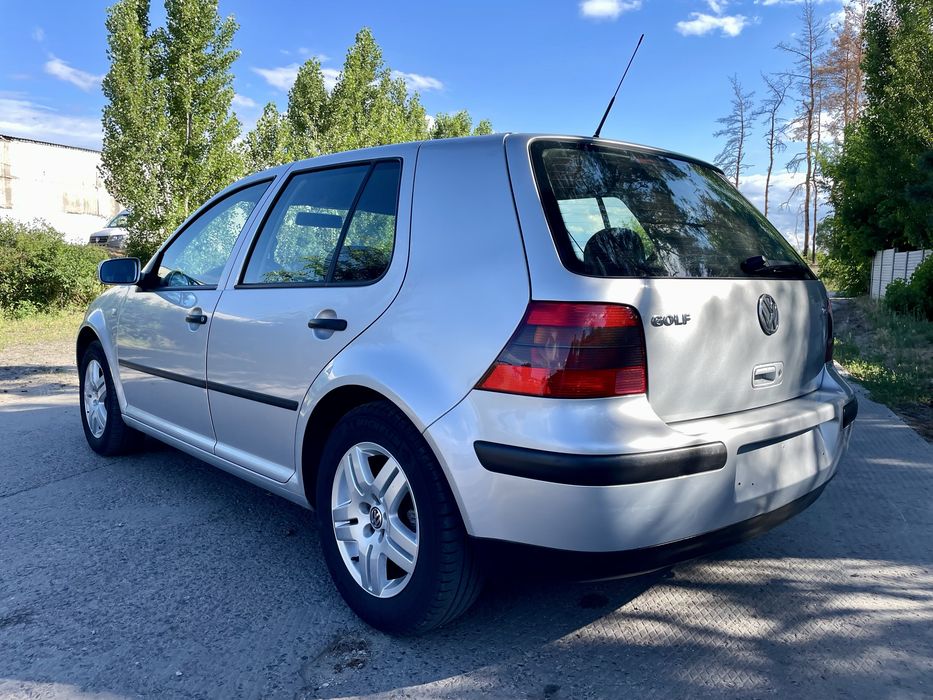Продам Golf 4 1.6