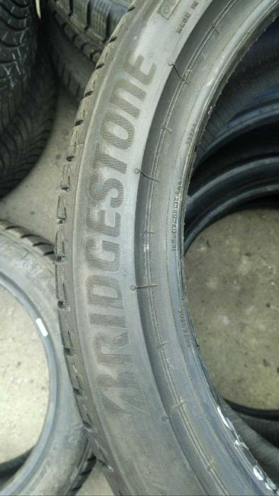 Шини Bridgestone Turanza T005 245/40R19 2021р