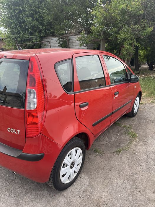 Mitsubishi colt 1.3 автомат