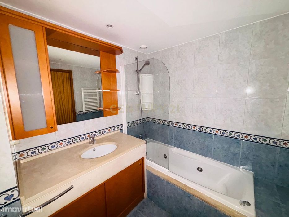 Apartamento T3 Moderno - Padrão da Legua