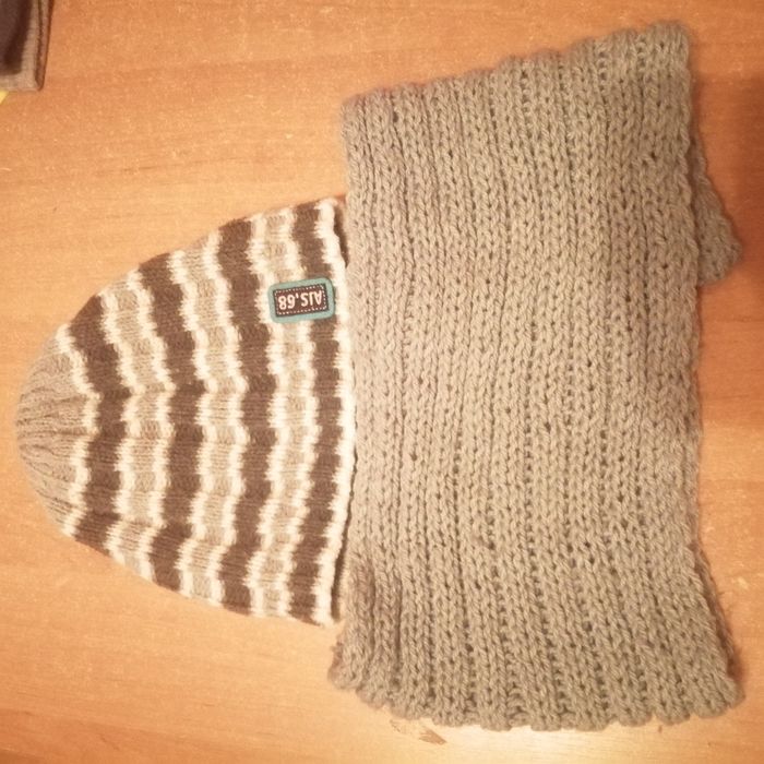 Czapka +komin dla chłopca