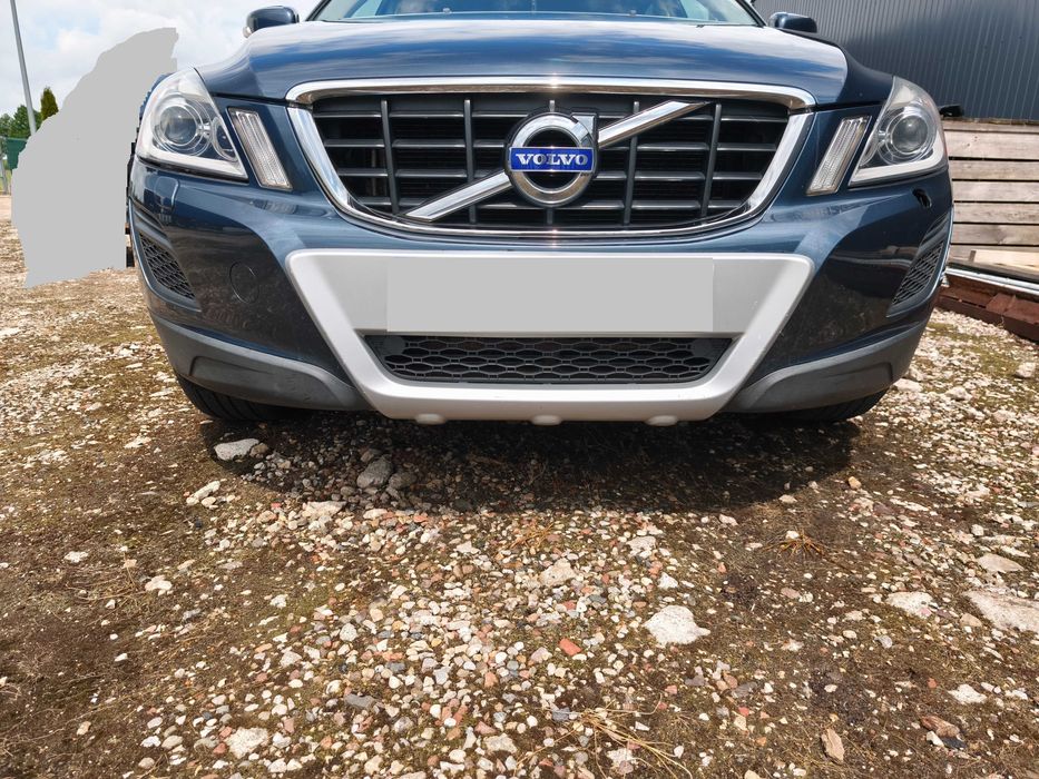 VOLVO XC60 11” kompletny PRZÓD zderzak maska błotnik pas chłodnice 466