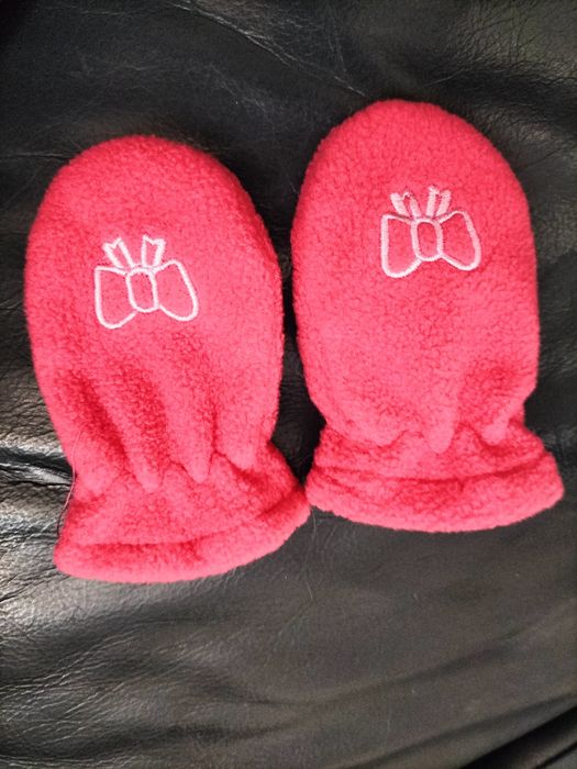 2 pares de luvas menina 0-3 meses