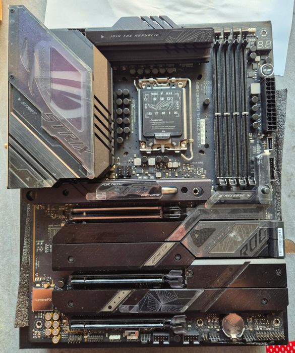 Płyta Główna Asus ROG Strix Z790-E Gaming WiFi LGA1700 DDR5 PCIe 5.0