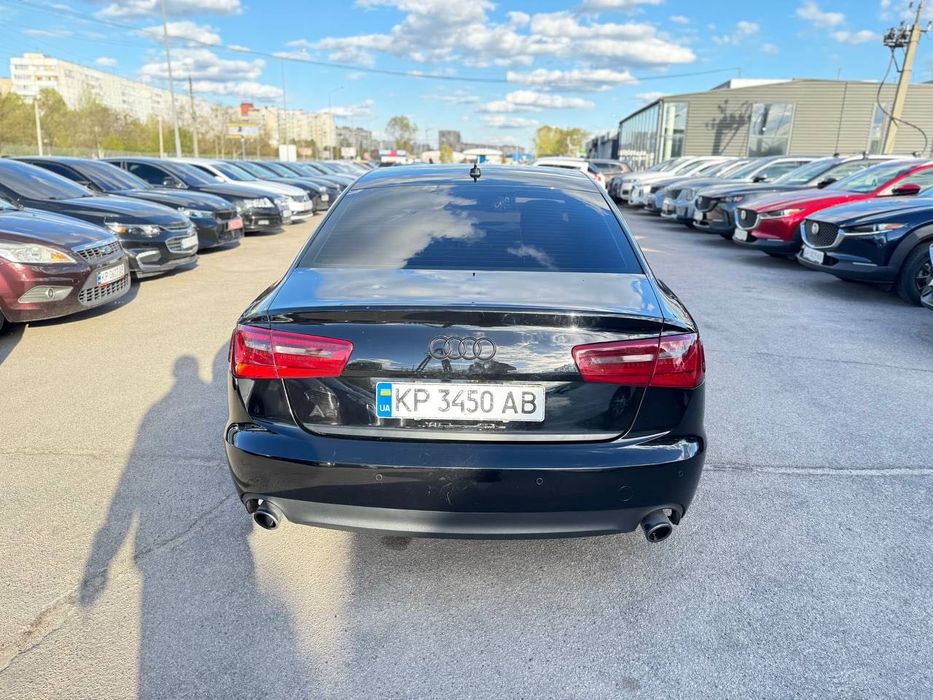 Продам автомобіль Ауді А6С7 2014 року