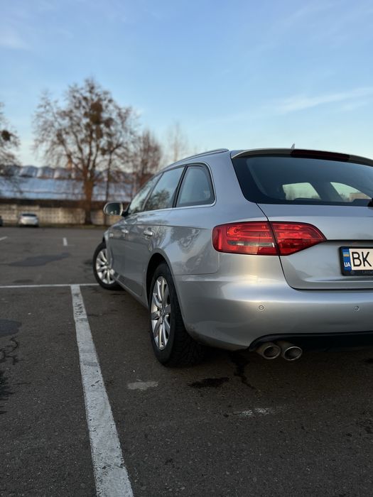 Ауді А4 Б8, автомат, дизель