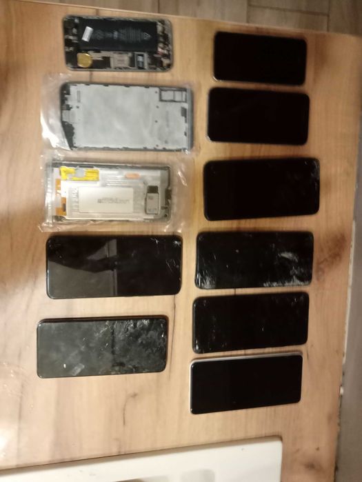 Telefony Samsungi ,Motorola ,Kruger matz,oppo, iPhone