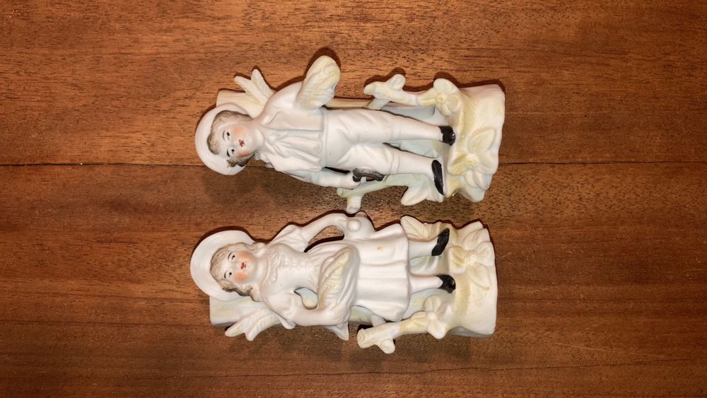 Figurki para    biala ceramika