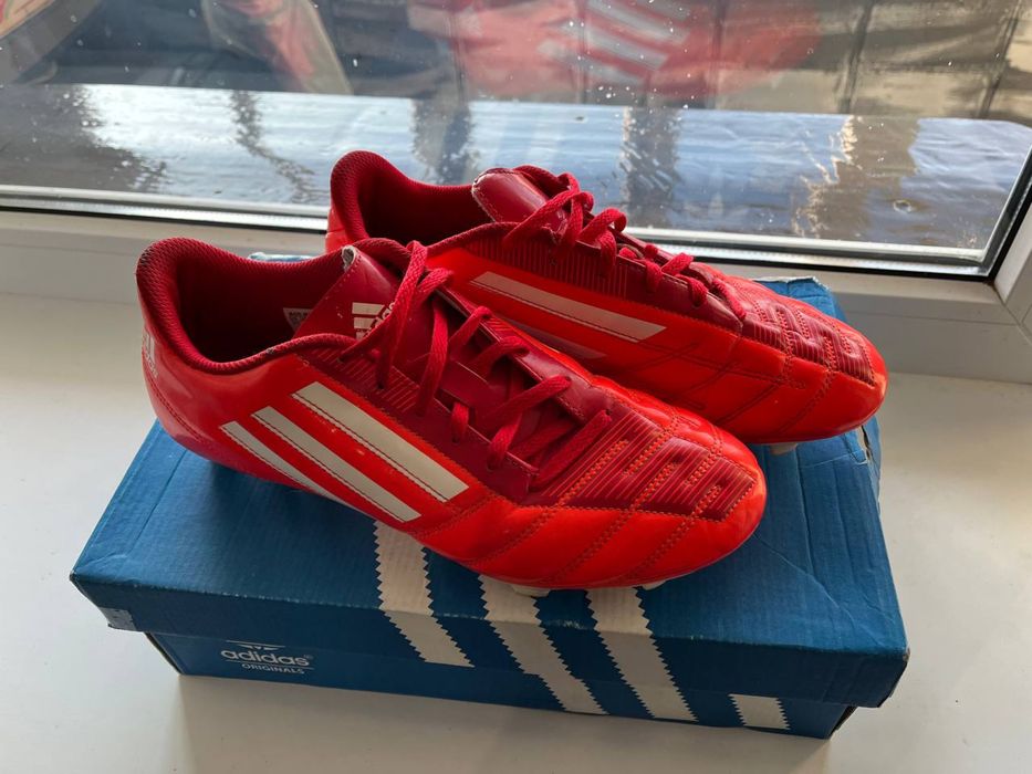 Adidas F-50. Розмір 40