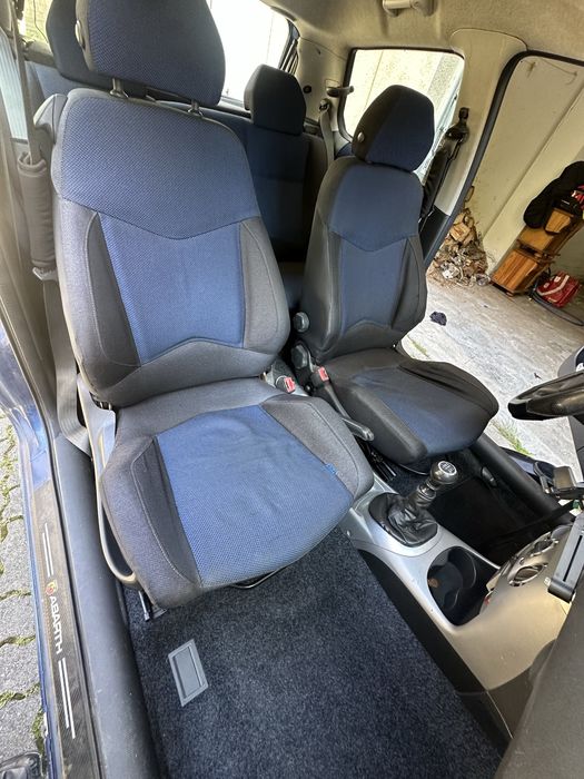 Fiat Punto — fotografia 9