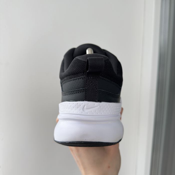 Nike Defyallday чоловічі кросівки р. 43