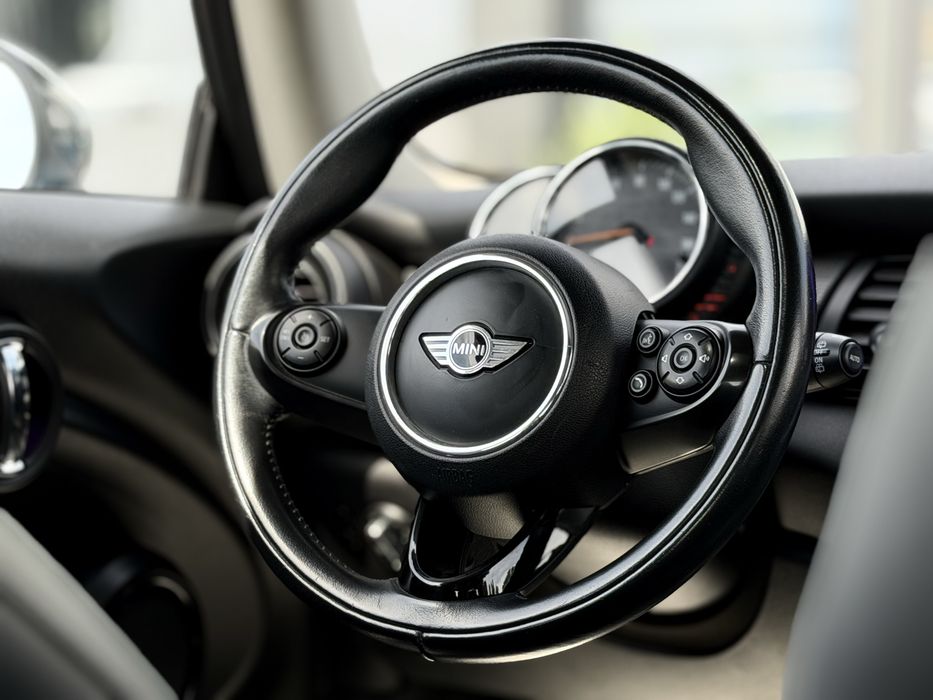 Mini Cooper 2015 F56