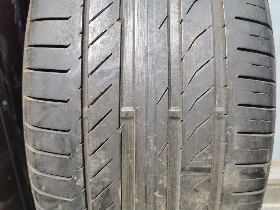 323) Opona - 275/50/20 - Continental - 5mm - 1x2021 - Letnia