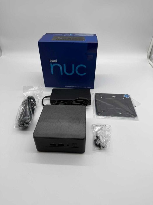 Komputer INTEL MINI PC NUC 12 PRO NUC12WSHI5 I5-1240P  loombard milicz