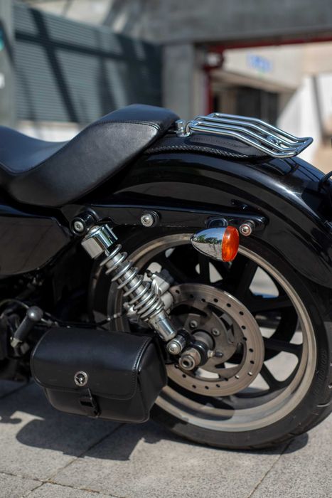 Harley Davidson XL 883L Superlow