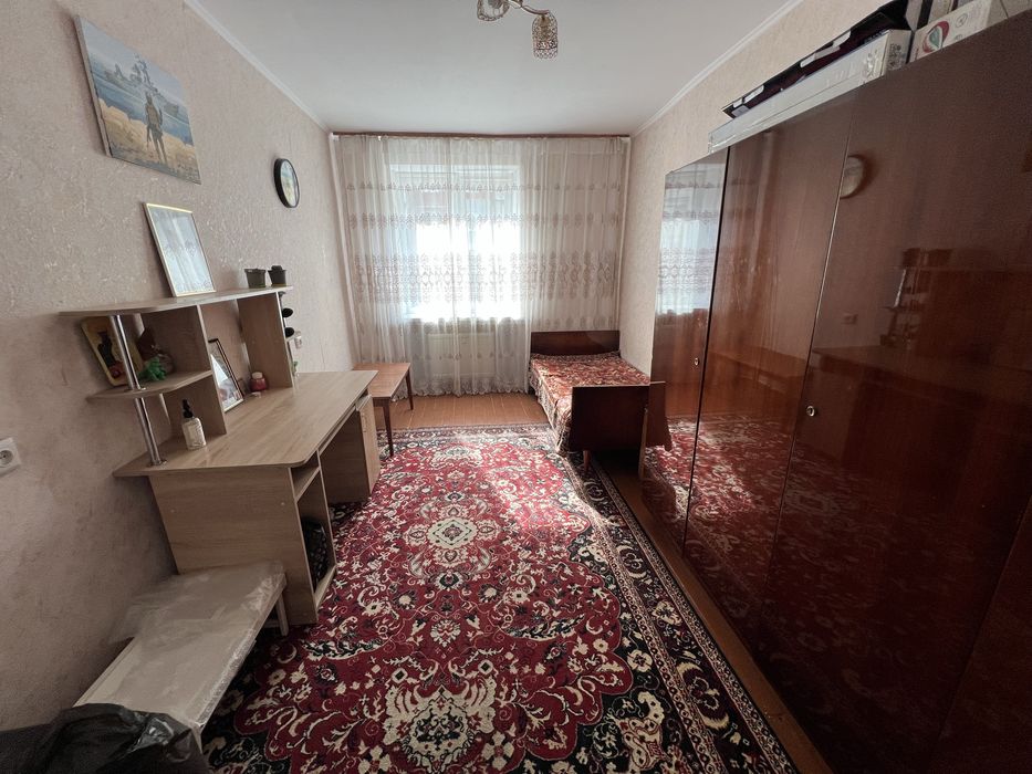 Трикімнатна квартира в Підгородній