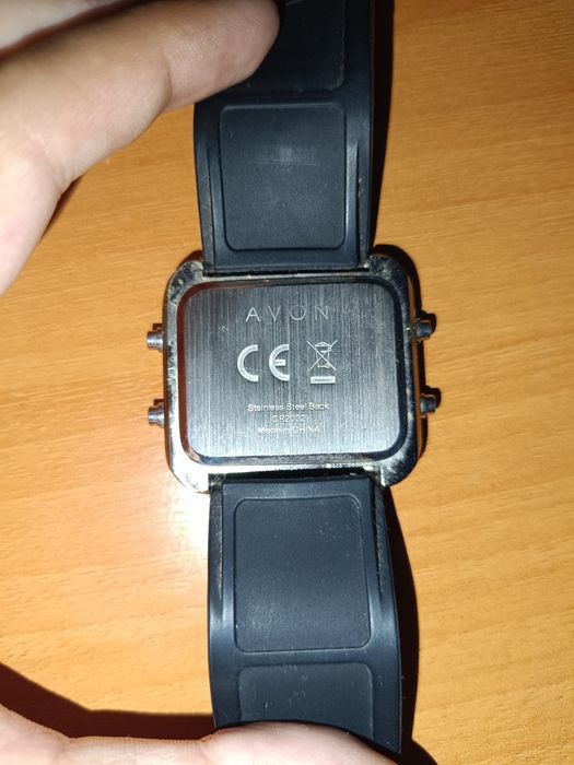 Relógio Digital Avon Stainless Steel Back
