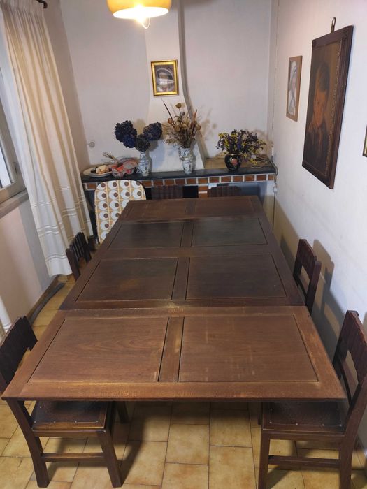 Mesa de Jantar, Rústica, Extensível, em Madeira Maciça + 6 Cadeiras