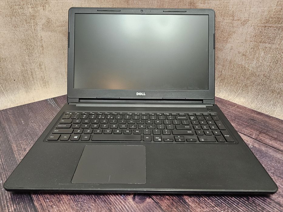 Ноутбук Dell Vostro 3568 (Core i5-7200U/8Gb DDR4/HD Graphics 620/SSD 128Gb/TN FullHD)