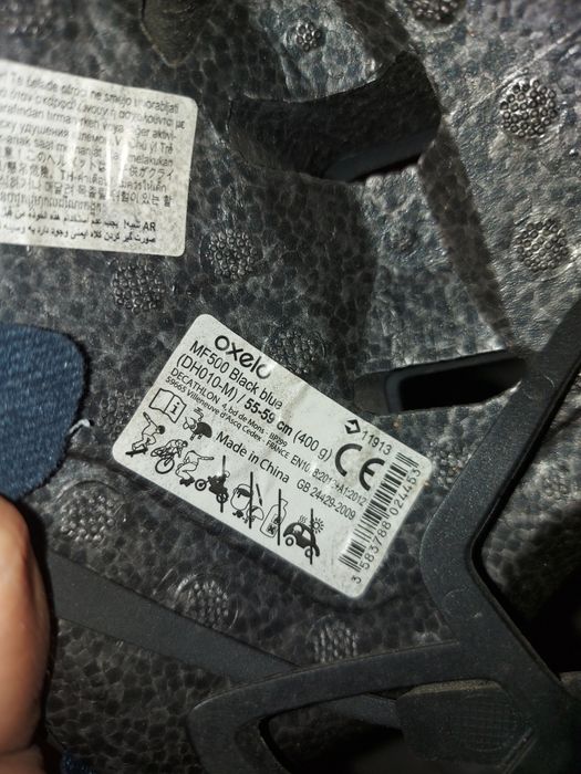 Capacete para Trotinete/ bicicleta/ skate/ patins...