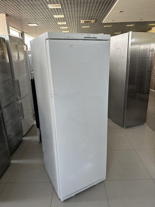 Висока та вмістка морозильна камера Whirlpool wsd44 суха заморозка А+++ Гарантія Доставка