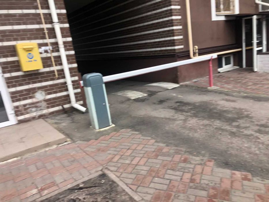 Аренда помещения 46м с отдельным входом. Хотов.