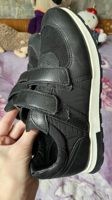 Lasocki шкіряні кеди кросівки 34