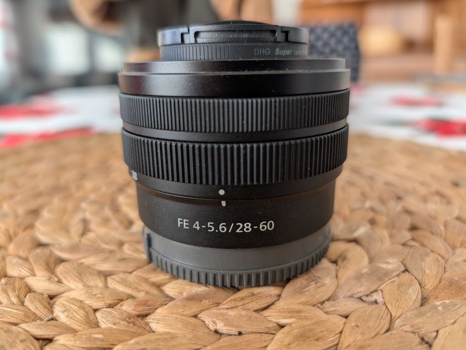 Obiektyw Sony 28-60/4-5.6