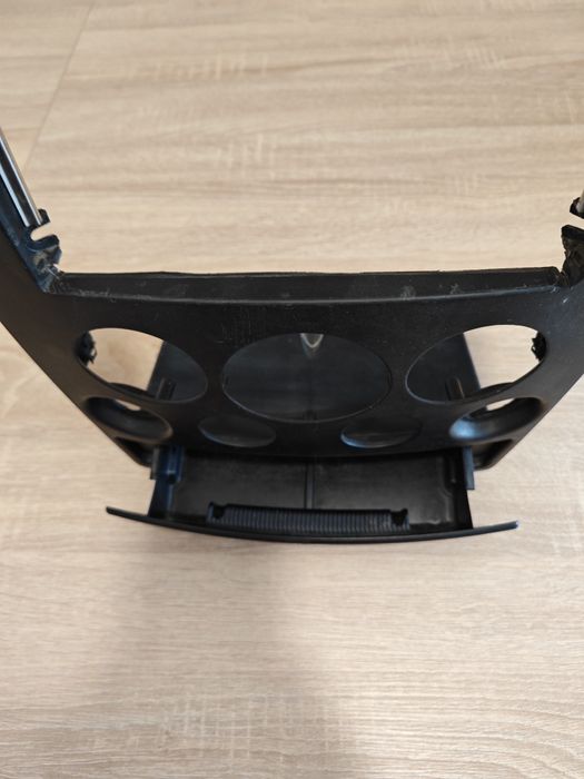 Центральна панель ford connect 2002