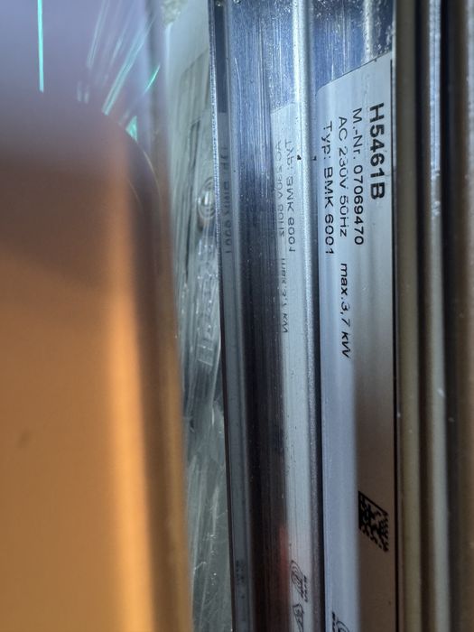 Духова шафа Miele H 5461 B (духовка)