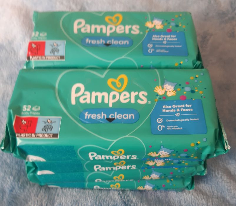 Chusteczki nawilżane Pampers.