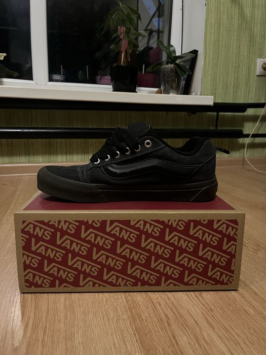 оригінал!!!  vans knu skool.