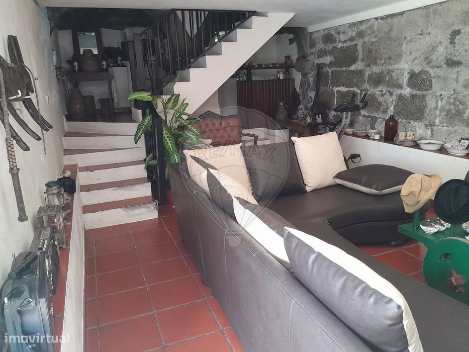 Moradia T2 para venda