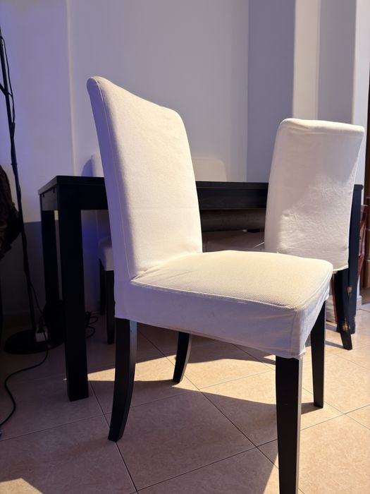 Mesa extensivel com 4 cadeiras64740291440897121