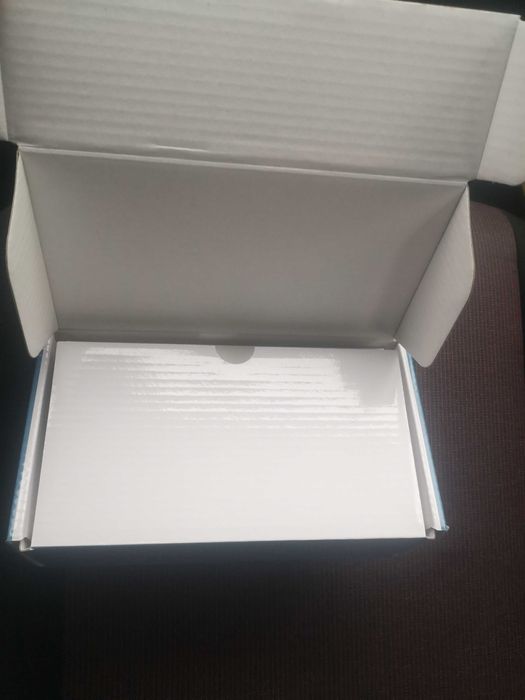 Контроль доступа и пароль електронний замок дверь