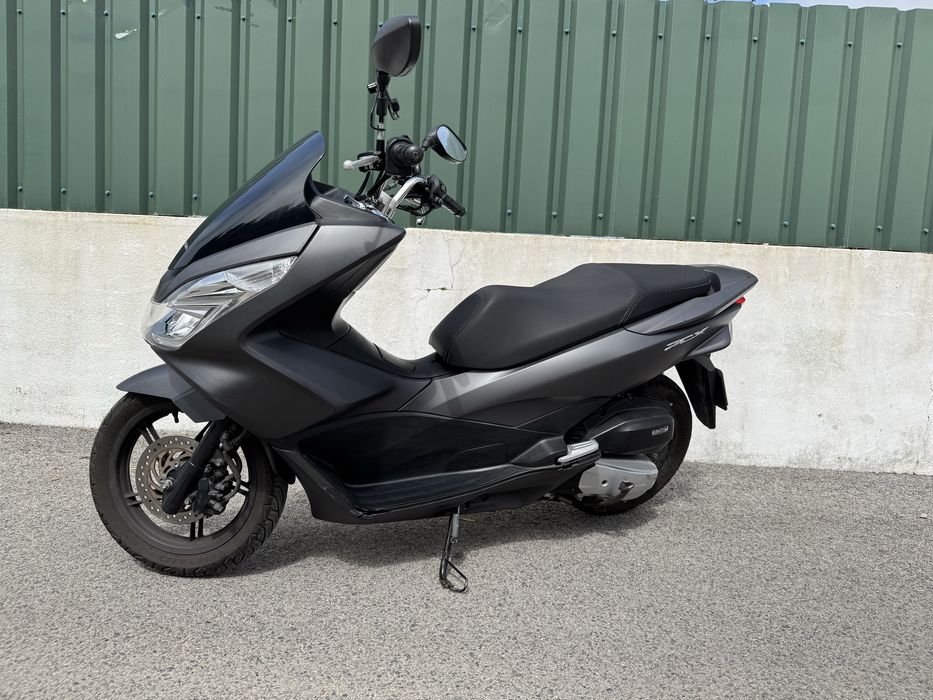 Honda PCX impecavel