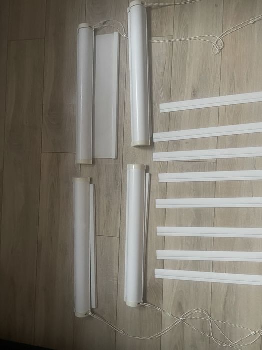 Żaluzje pionowe białe – verticale, komplet z mechanizmem sprawne