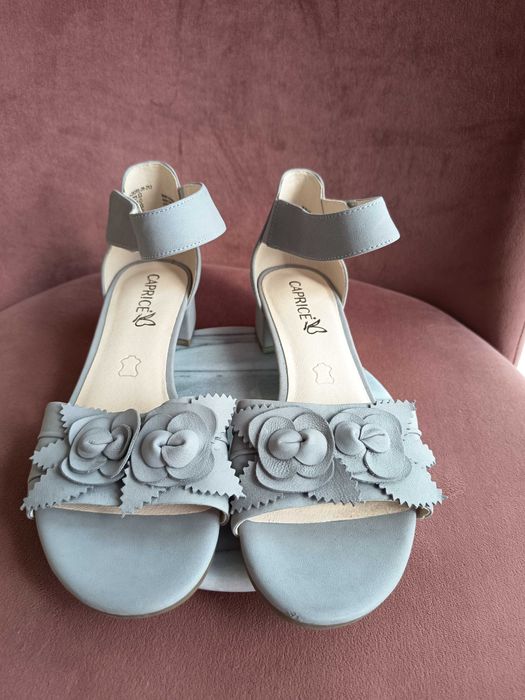 Caprice szare sandały na słupku obcasie 38,5