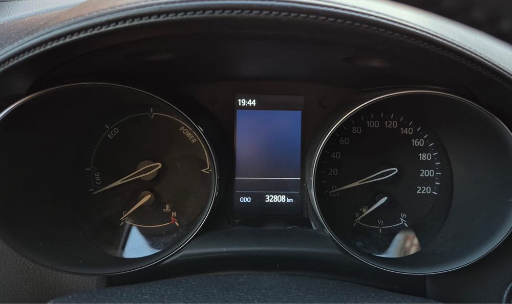 Toyota C-HR 1.8 Hybrid Square Collection Outubro 2023 | 33.000 km
