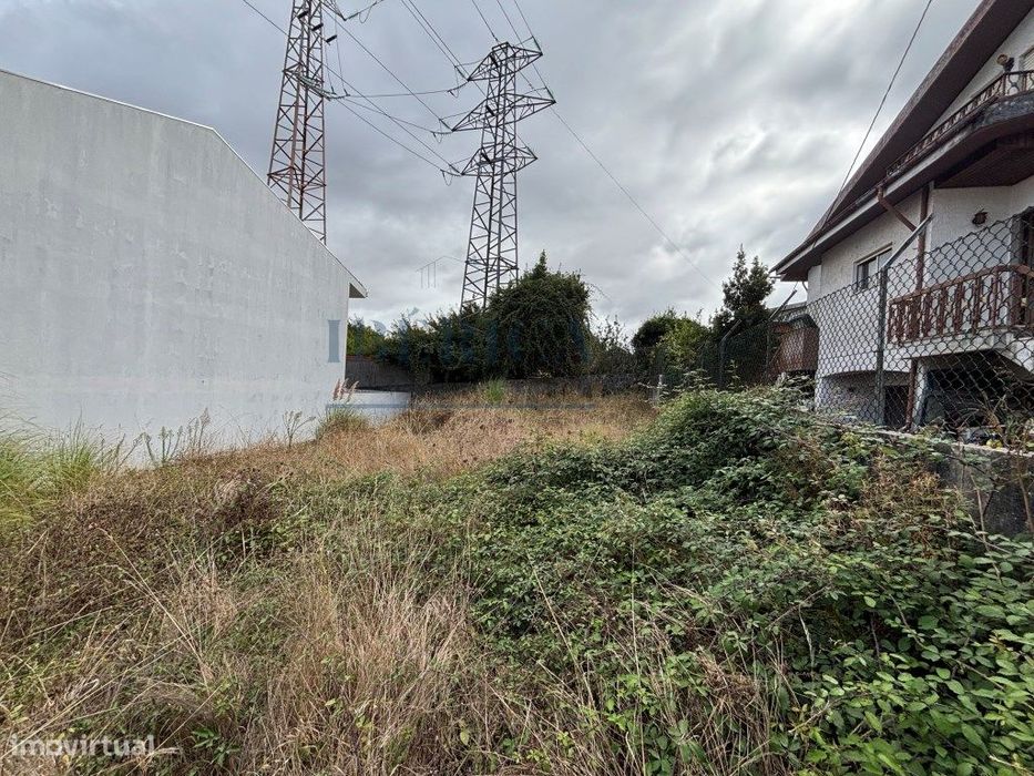 Terreno em Avintes zona de espinhaço para construção de moradia