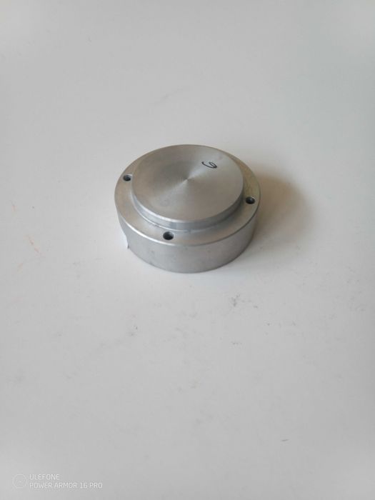 Dekiel aluminiowy samonastawny wałków wyorywacza Ropa