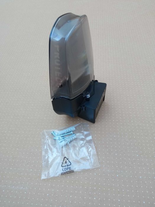 Proteco Automatic Firefly Luce475255361797498881